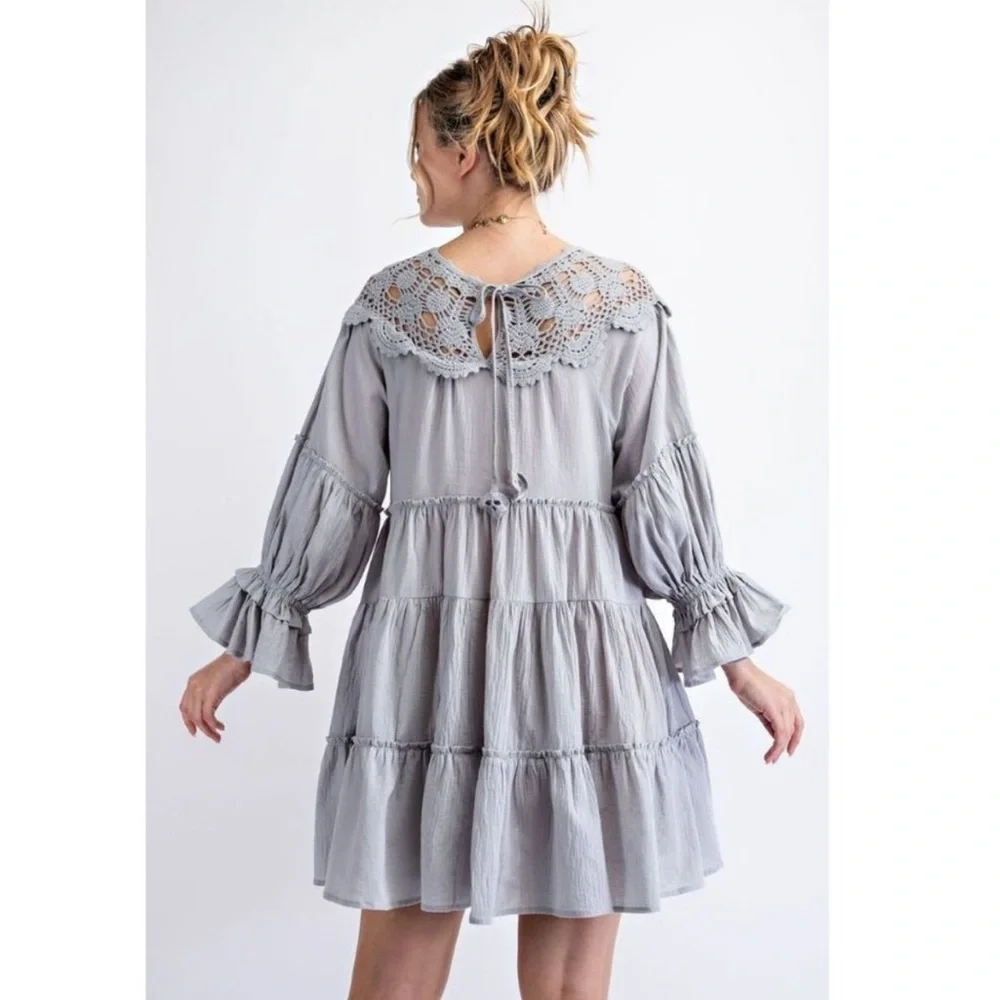 NWOT Beautiful women’s EASEL dress - Picture 2 of 16